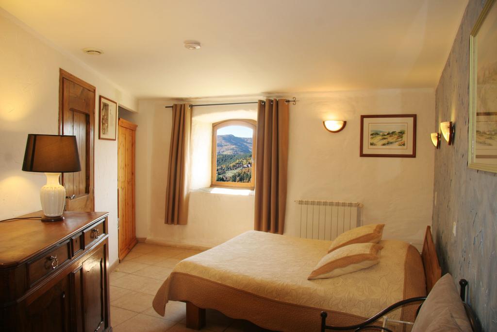 Chambres D'Hotes Lou-Rey Le Collet-de-Dèze Exteriör bild